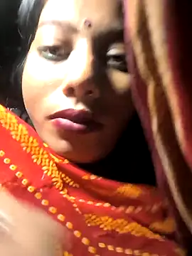 Snapshot of Ragni_bhargav chatting on February 14, 7:32 pm Ragni bhargav online show from February 14, 7:32 pm