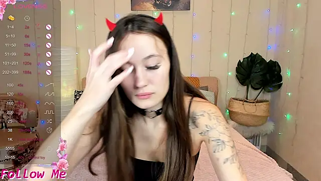 honeybuns lizzy online show from October 22, 12:55 am