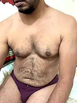 Handsome8677 online show from November 4, 7:40 am