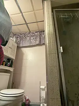 Snapshot of sissy_diorcd chatting on February 7, 6:28 am sissy diorcd online show from February 7, 6:28 am