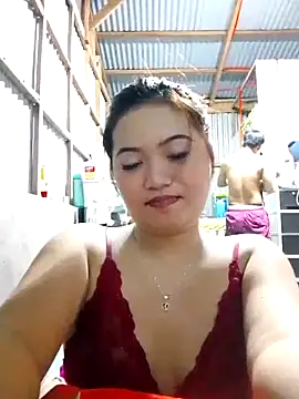 Snapshot of XxxHotCouples4u chatting on November 12, 3:23 pm XxxHotCouples4u online show from November 12, 3:23 pm