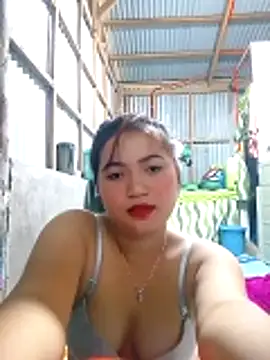 Snapshot of XxxHotCouples4u chatting on November 13, 7:51 am XxxHotCouples4u online show from November 13, 7:51 am