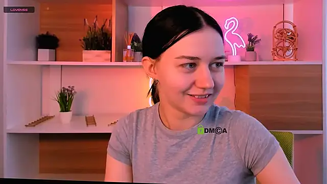 Snapshot of miki_ti chatting on November 22, 9:30 am miki ti online show from November 22, 9:30 am