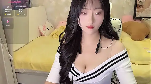 Snapshot of Ximi1 chatting on October 29, 10:00 pm Ximi1 online show from October 29, 10:00 pm