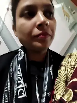 Anshika1431 online show from December 4, 3:16 am