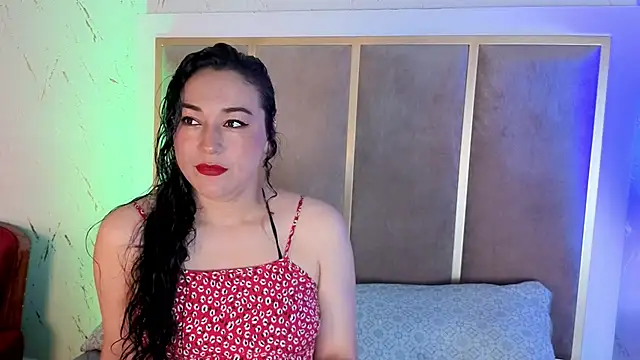 Elizabeth bennett 6 online show from November 3, 12:06 pm