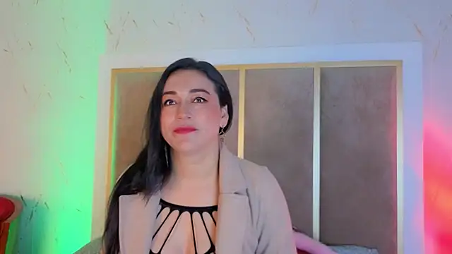 Elizabeth bennett 6 online show from November 5, 11:54 am