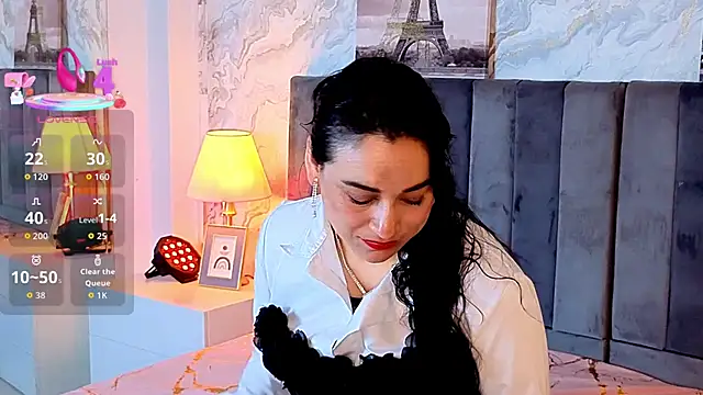 Elizabeth bennett 6 online show from December 21, 12:23 pm