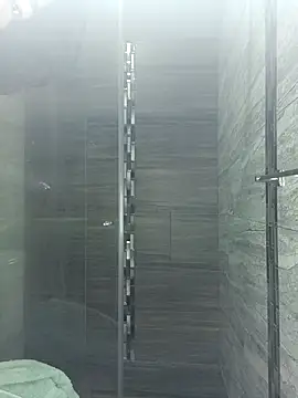 Elizabeth bennett 6 online show from February 3, 5:51 pm