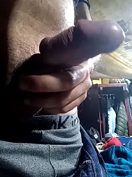 Snapshot of Cogelonregio chatting on February 22, 5:08 am Cogelonregio online show from February 22, 5:08 am