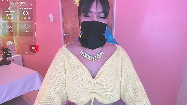 Iniya Parul online show from November 7, 1:33 pm