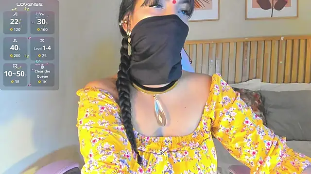 Iniya Parul online show from November 14, 1:32 pm