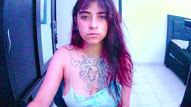 adri gomez1 online show from October 18, 8:15 am