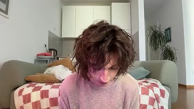 Snapshot of kira_yoshika9e chatting on April 25, 1:41 pm kira yoshika9e online show from April 25, 1:41 pm