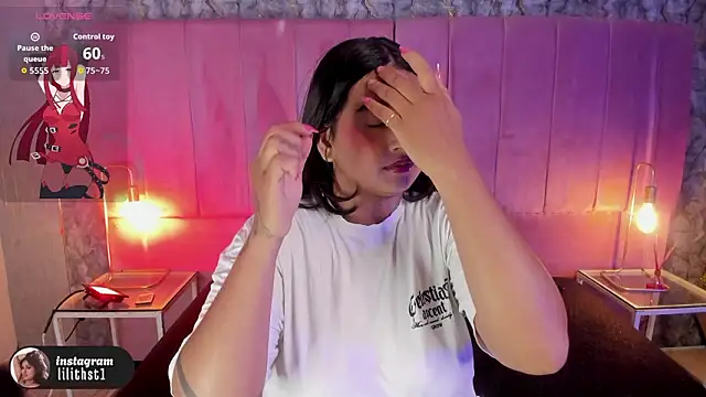 lilithst  online show from March 14, 8:03 pm