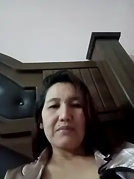 Snapshot of Bigtitsass81 chatting on October 16, 1:01 pm Bigtitsass81 online show from October 16, 1:01 pm