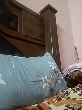 Snapshot of Bigtitsass81 chatting on October 29, 12:29 pm Bigtitsass81 online show from October 29, 12:29 pm