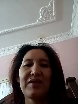 Snapshot of Bigtitsass81 chatting on November 2, 12:51 pm Bigtitsass81 online show from November 2, 12:51 pm