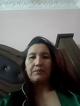 Snapshot of Bigtitsass81 chatting on November 4, 5:56 pm Bigtitsass81 online show from November 4, 5:56 pm