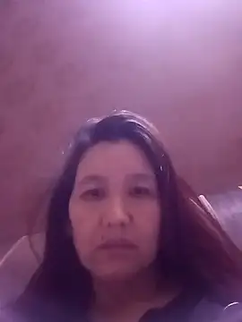 Snapshot of Bigtitsass81 chatting on November 8, 12:44 am Bigtitsass81 online show from November 8, 12:44 am