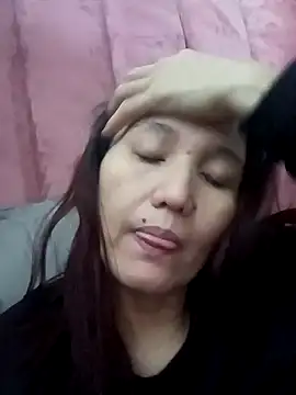 Snapshot of Bigtitsass81 chatting on November 9, 6:06 pm Bigtitsass81 online show from November 9, 6:06 pm