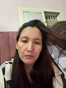 Snapshot of Bigtitsass81 chatting on March 21, 5:38 pm Bigtitsass81 online show from March 21, 5:38 pm