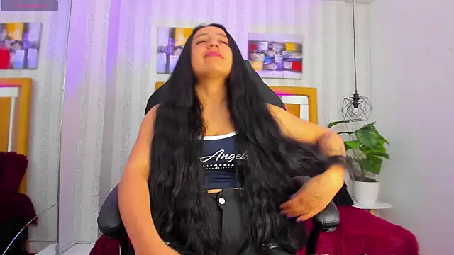 Snapshot of Samanta_Fischer chatting on December 17, 11:49 am Samanta Fischer online show from December 17, 11:49 am