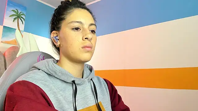 moon winy online show from October 27, 11:25 am