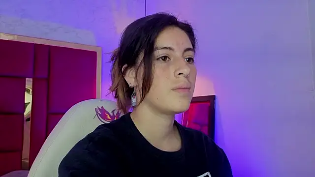 moon winy online show from February 17, 11:40 am