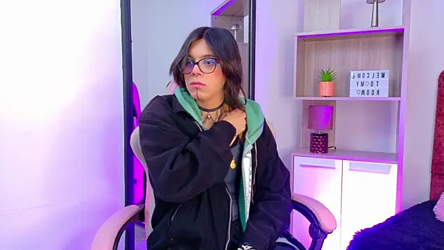 Lullaby Charade online show from January 9, 12:19 pm