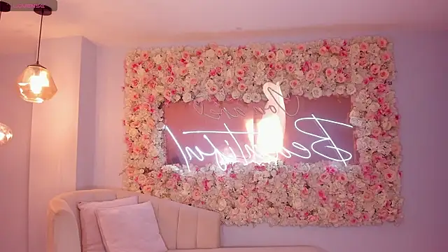 CelesteMoonX online show from April 5, 11:35 pm