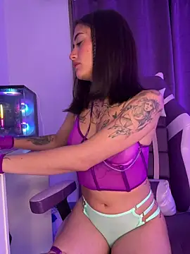 Maiaaa 11 online show from December 18, 2:39 am