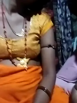 Hot Lilly02 online show from November 4, 8:19 pm