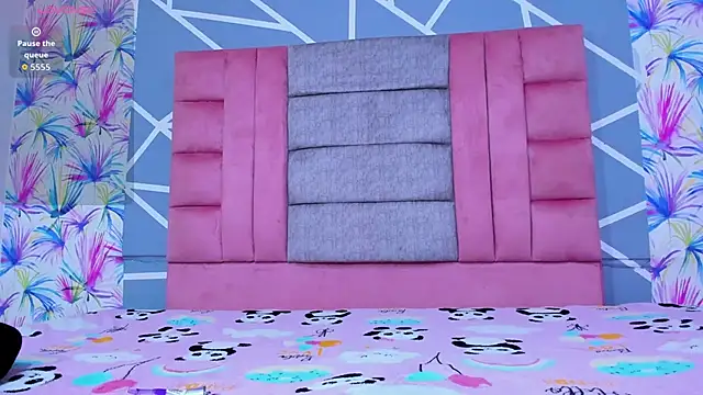 AdelaidaManson18 online show from November 30, 3:32 am