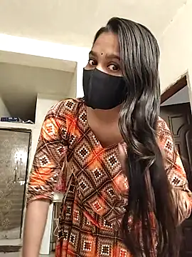 Snapshot of Zisha- chatting on November 18, 2:17 am Zisha- online show from November 18, 2:17 am