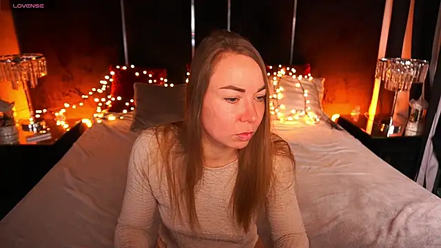 VixenMuse online show from February 26, 9:03 pm