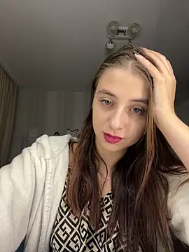 ScarletVelur online show from November 28, 8:33 pm