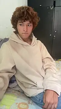 Snapshot of JoelnClouds chatting on February 16, 8:27 pm JoelnClouds online show from February 16, 8:27 pm