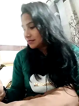 Vanshika1432 online show from December 4, 8:17 pm