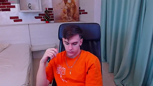 BradyFlint online show from January 18, 5:11 am