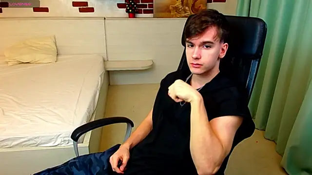 BradyFlint online show from February 5, 5:01 am