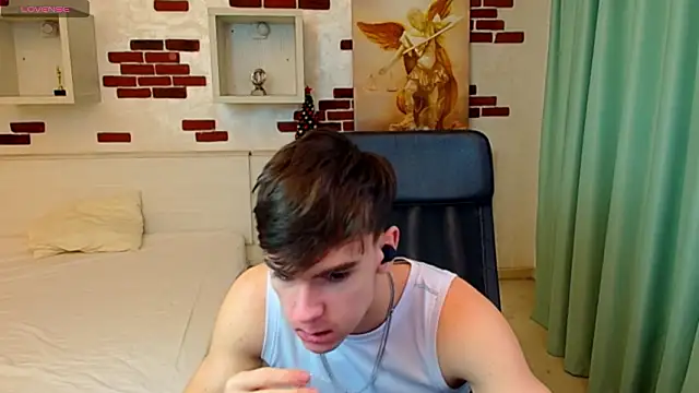 BradyFlint online show from February 9, 5:11 am