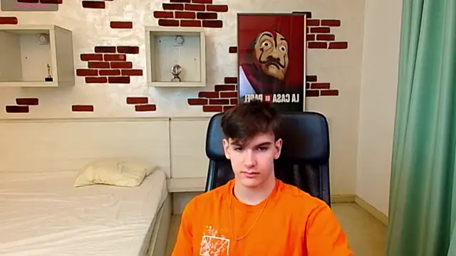 BradyFlint online show from February 21, 5:08 am