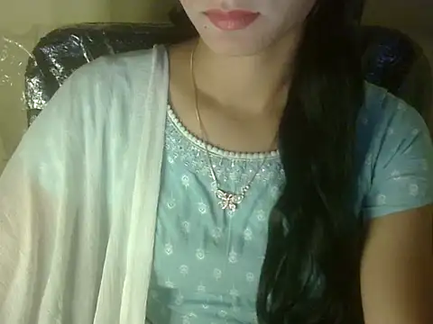 Shezi N online show from December 5, 12:36 pm