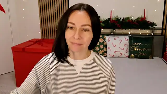 DitaNoir online show from December 17, 6:52 am