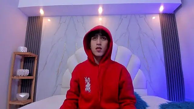 Snapshot of hoot_booys_ chatting on January 14, 8:36 pm hoot booys online show from January 14, 8:36 pm