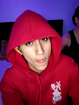 Snapshot of hoot_booys_ chatting on February 3, 5:05 am hoot booys online show from February 3, 5:05 am