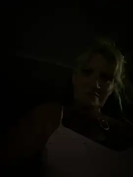 Bornbutiful online show from June 10, 3:39 am