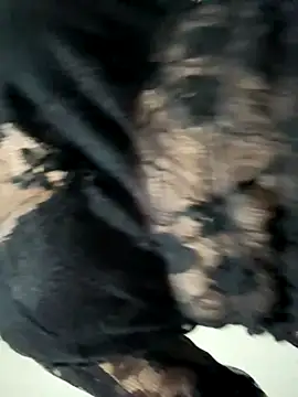 Snapshot of Bemmmba chatting on October 31, 6:53 pm Bemmmba online show from October 31, 6:53 pm