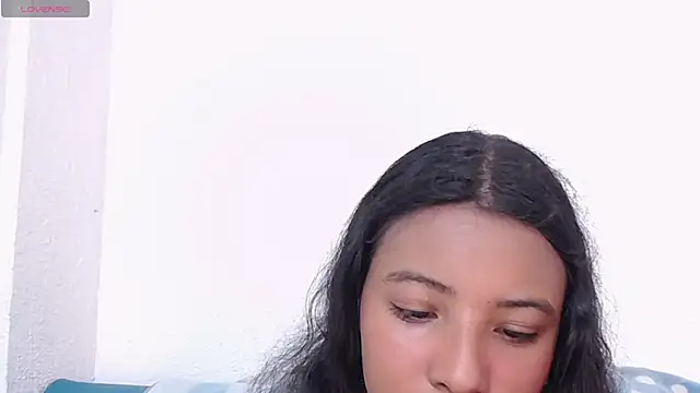 Snapshot of Zoe_Rider chatting on October 25, 12:45 pm Zoe Rider online show from October 25, 12:45 pm